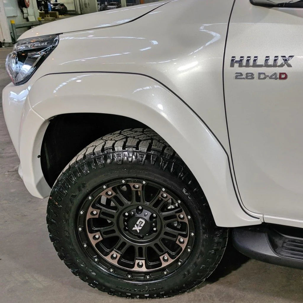 Toyota Hilux Flares (2018-2020 Wide Body SR, SR5 Dual Cab)
